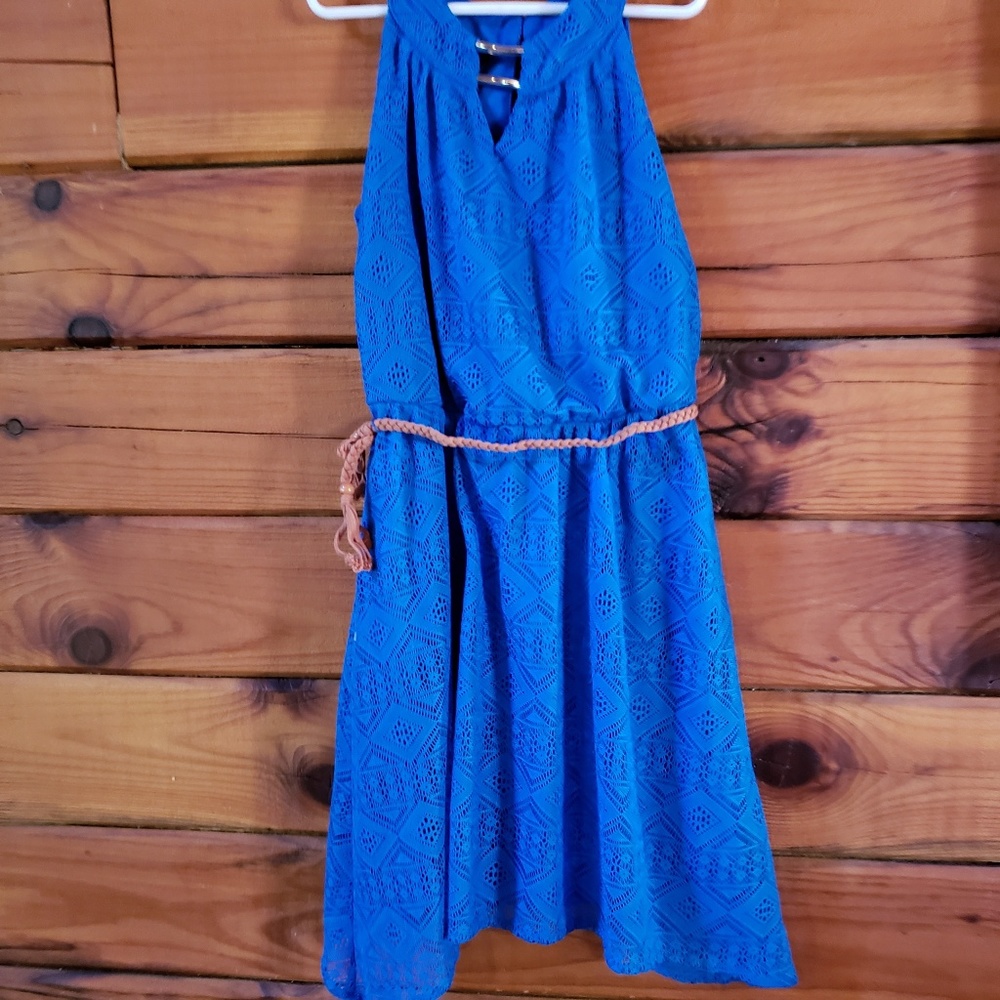 2 Dress - Picture 3 of 4